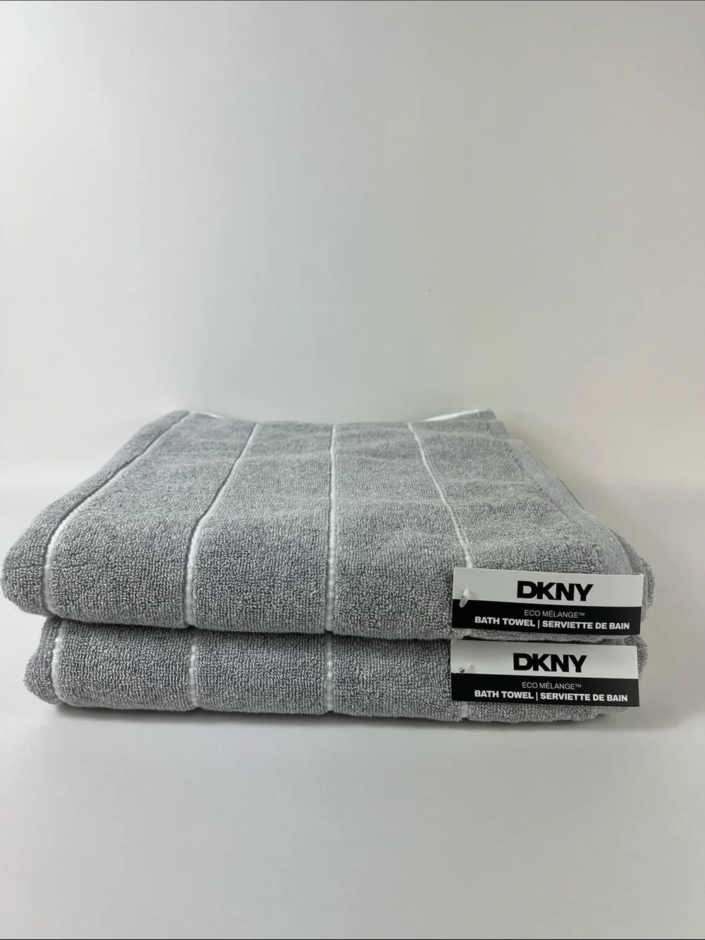 DKNY Bath Towel Set Eco Melange Light Gray White Soft Cotton Set of 2 NEW